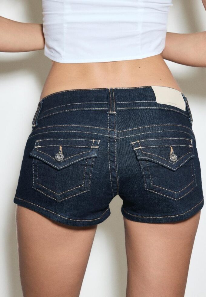 Micro-shorts en denim D76 Micro-shorts en denim D76