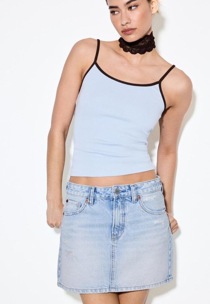 Mini-jupe en denim D60 Mini-jupe en denim D60