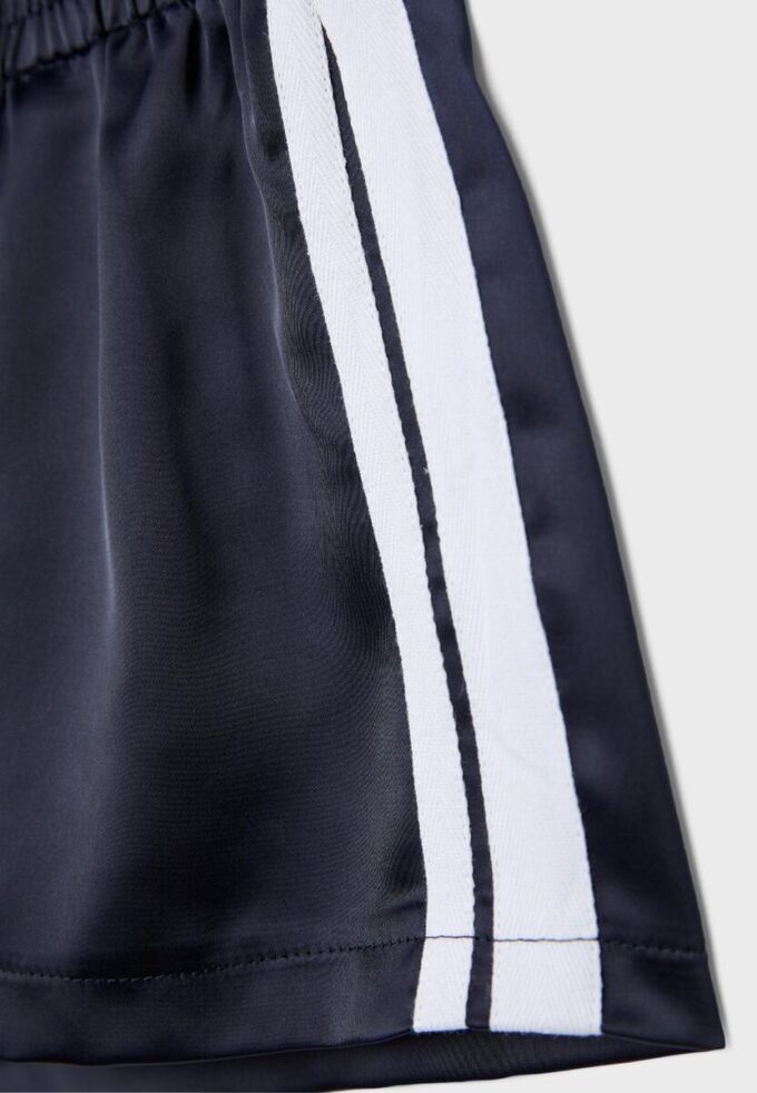 Mini-short effet satin