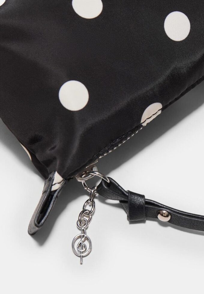 Mini trousse de toilette