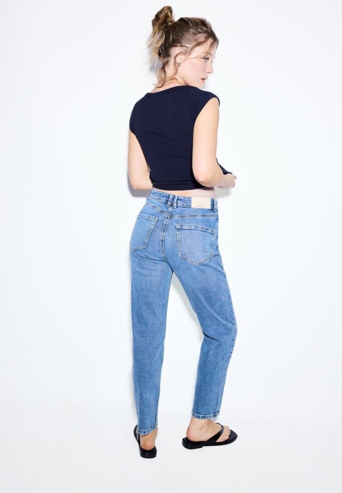 Mom Jeans slim D10