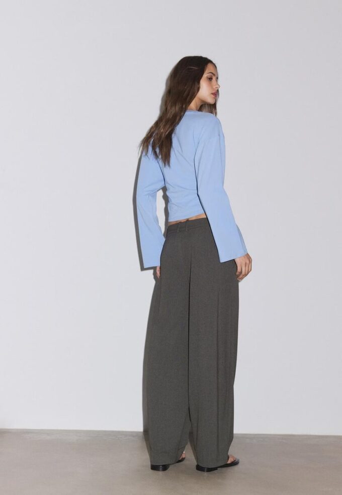 Pantalon baggy élégant avec détails de coutures