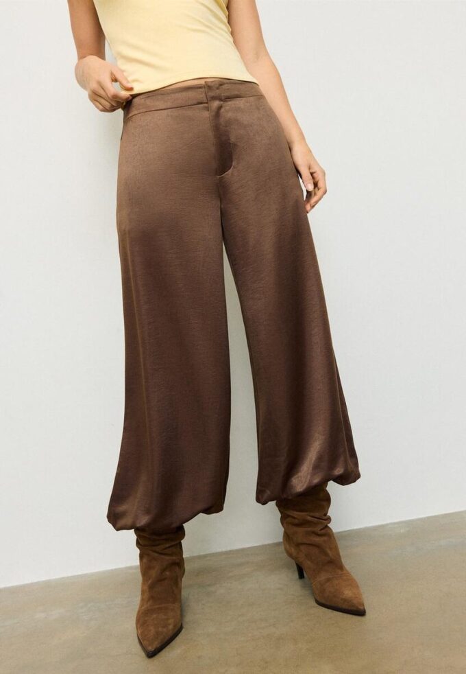 Pantalon ballon chic en satin