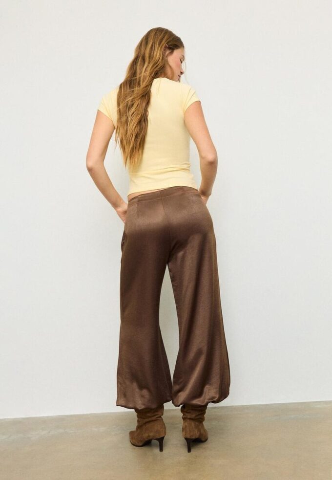 Pantalon ballon chic en satin