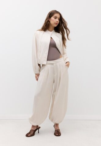 Pantalon bouffant à boucle