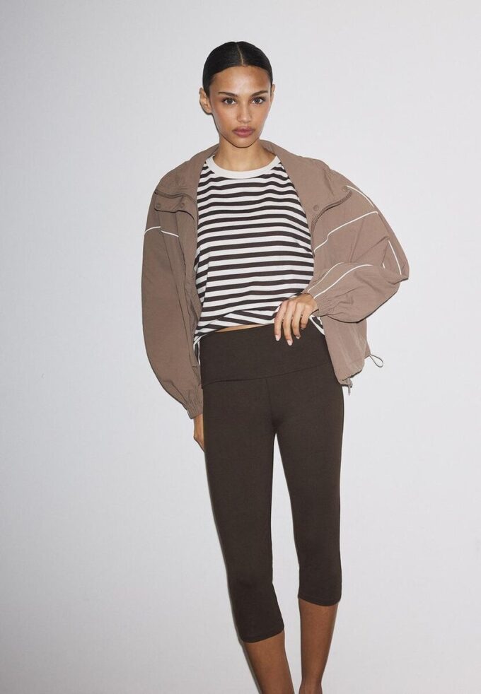 Pantalon capri Pantalon capri