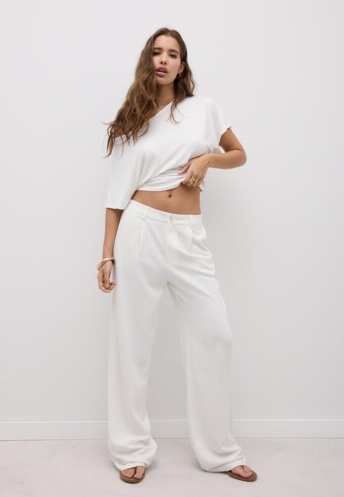 Pantalon à coupe droite effet lin