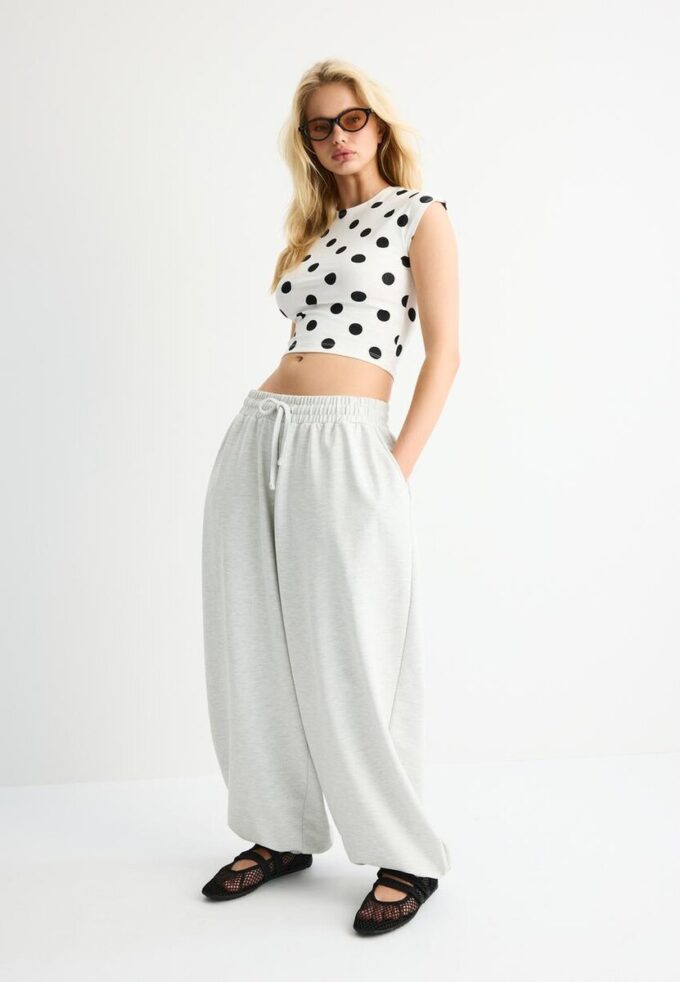 Pantalon de jogging ample Pantalon de jogging ample