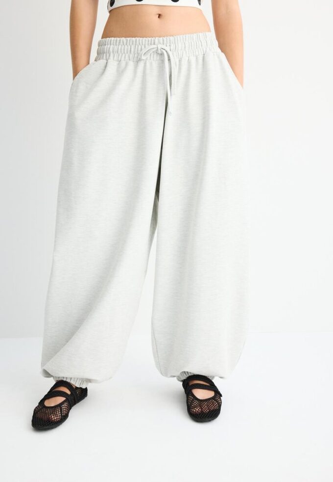 Pantalon de jogging ample Pantalon de jogging ample