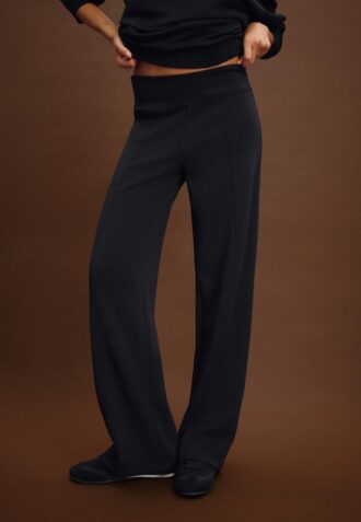 Pantalon de jogging droit au toucher doux avec détails de plis creux