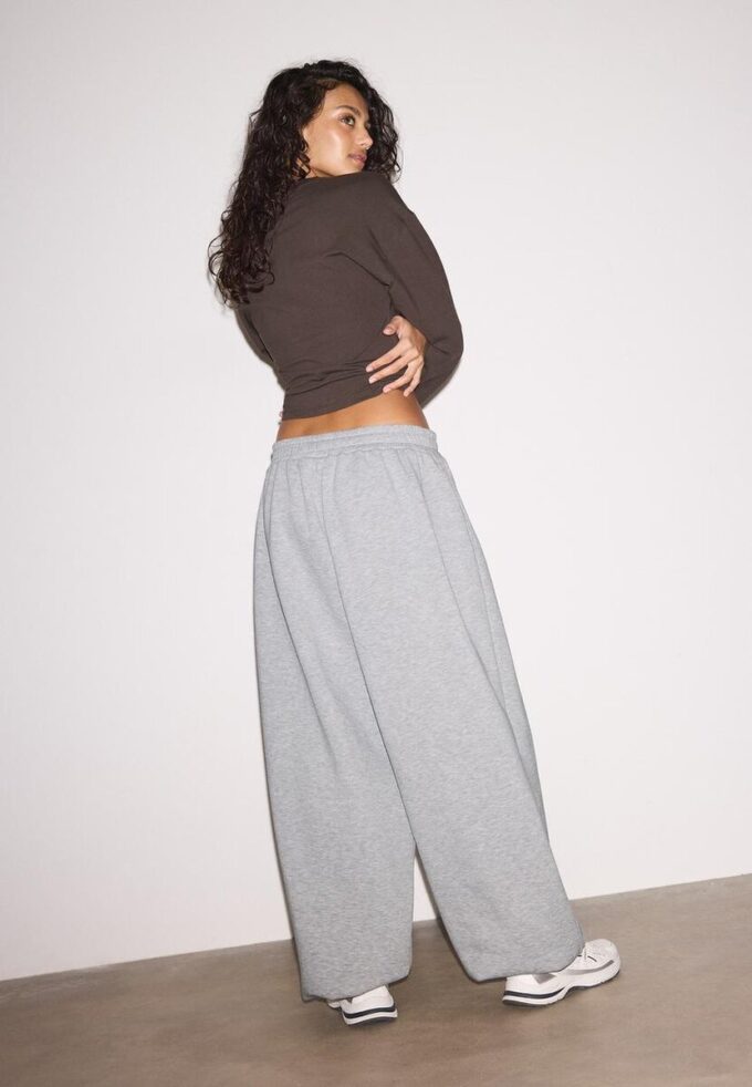 Pantalon de jogging à ourlet ballon Pantalon de jogging à ourlet ballon