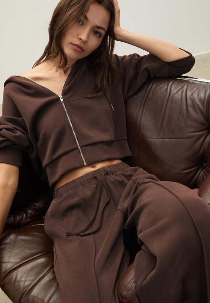 Pantalon de jogging Wide Leg en toucher doux avec détail de couture sur le devant