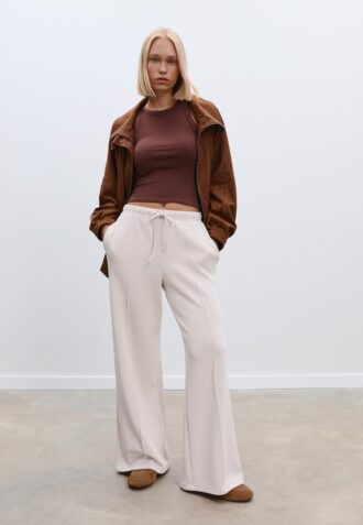 Pantalon de jogging Wide Leg en toucher doux avec détail de couture sur le devant