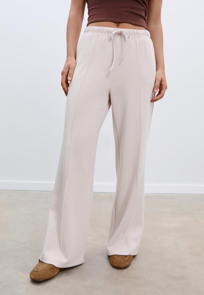 Pantalon de jogging Wide Leg en toucher doux avec détail de couture sur le devant