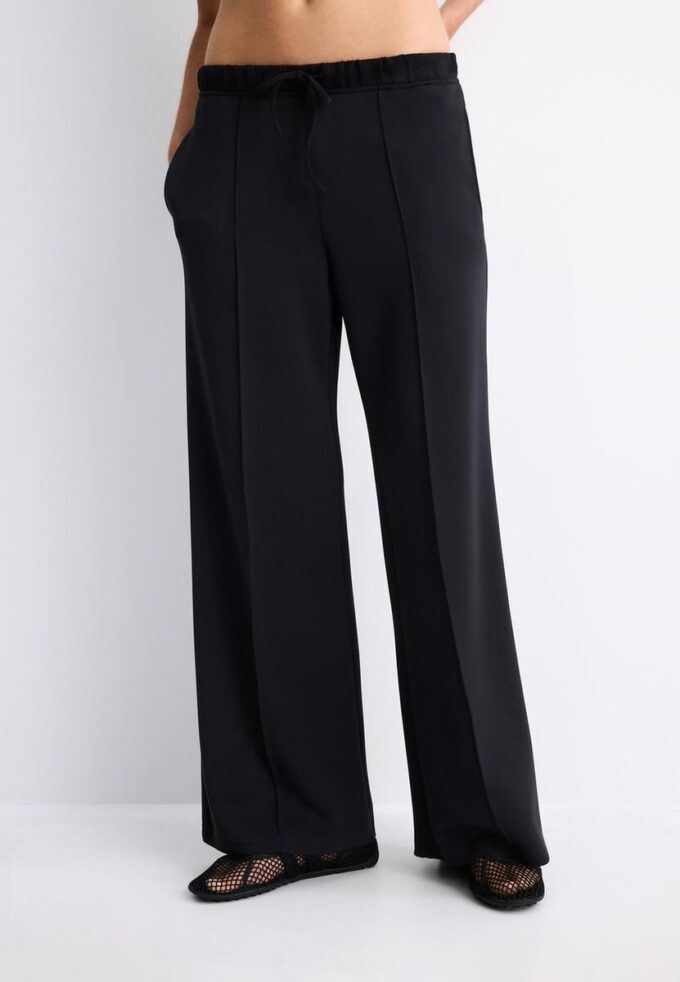 Pantalon de jogging Wide Leg en toucher doux avec détail de couture sur le devant