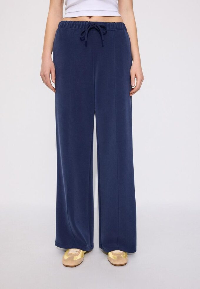 Pantalon de jogging Wide Leg en toucher doux avec détail de couture sur le devant