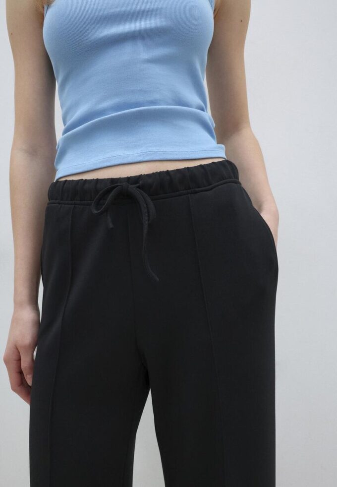 Pantalon de jogging Wide Leg en toucher doux avec détail de couture sur le devant