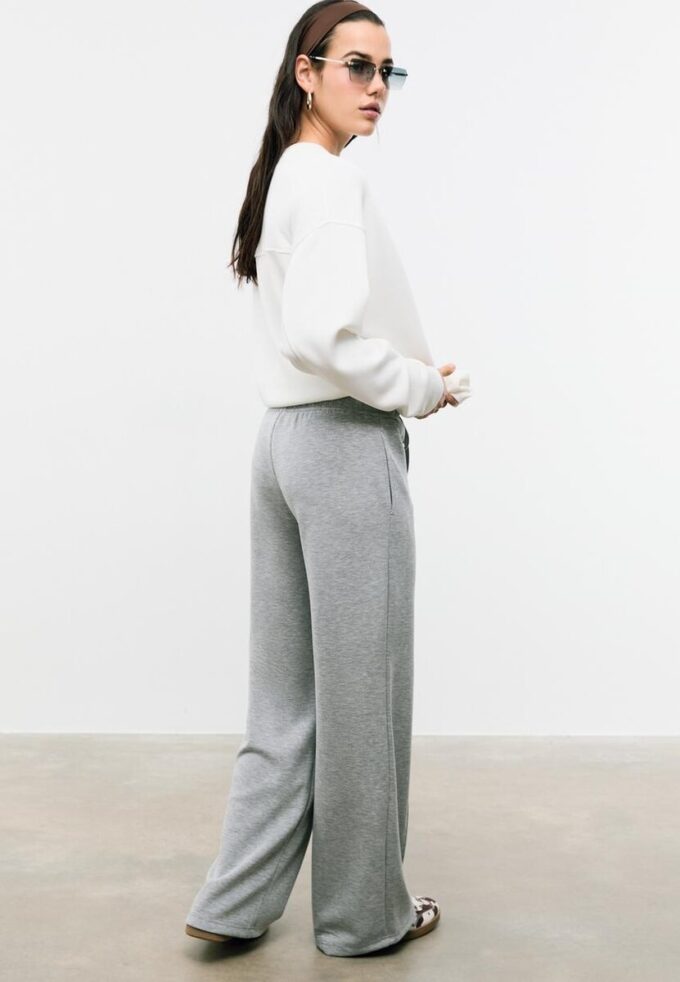 Pantalon de jogging Wide Leg en toucher doux avec détail de couture sur le devant