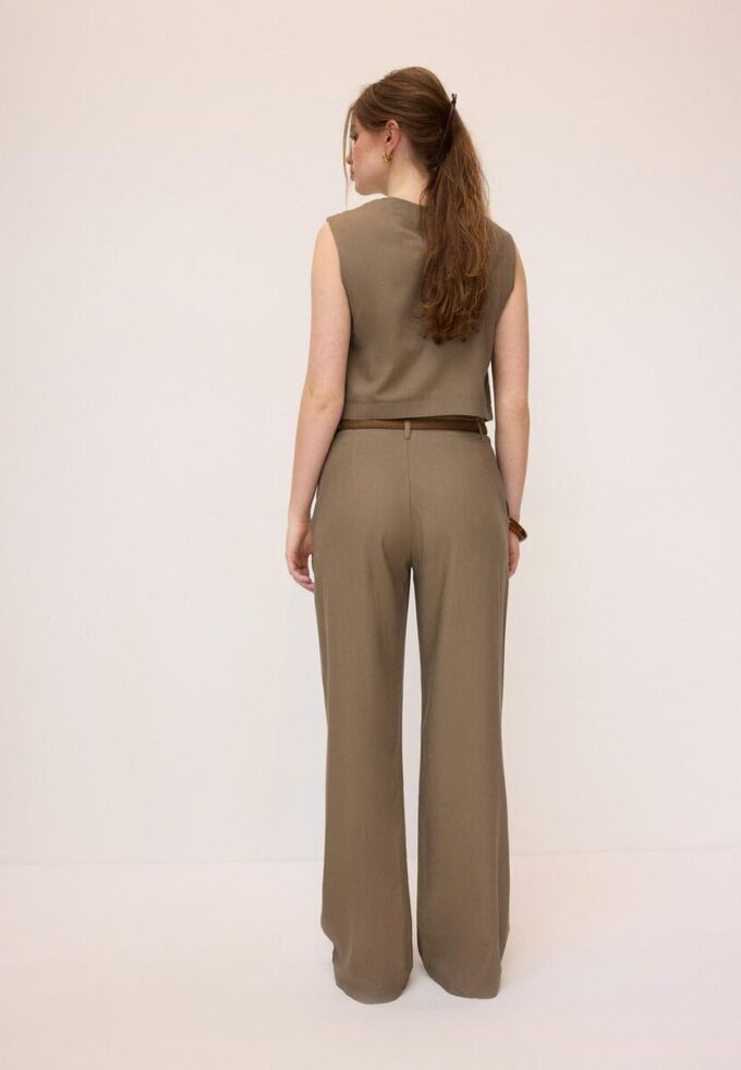 Pantalon droit effet lin avec ceinture Pantalon droit effet lin avec ceinture