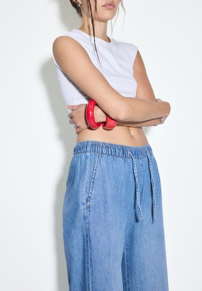 Pantalon fluide en denim à cordon de serrage Pantalon fluide en denim à cordon de serrage