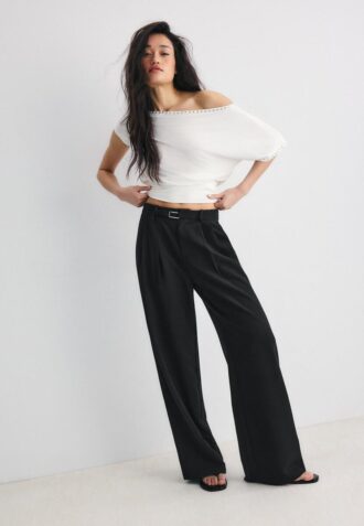 Pantalon à jambes larges avec détail boucle