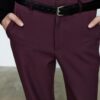 Pantalon élégant à jambes droites fluides avec ceinture
