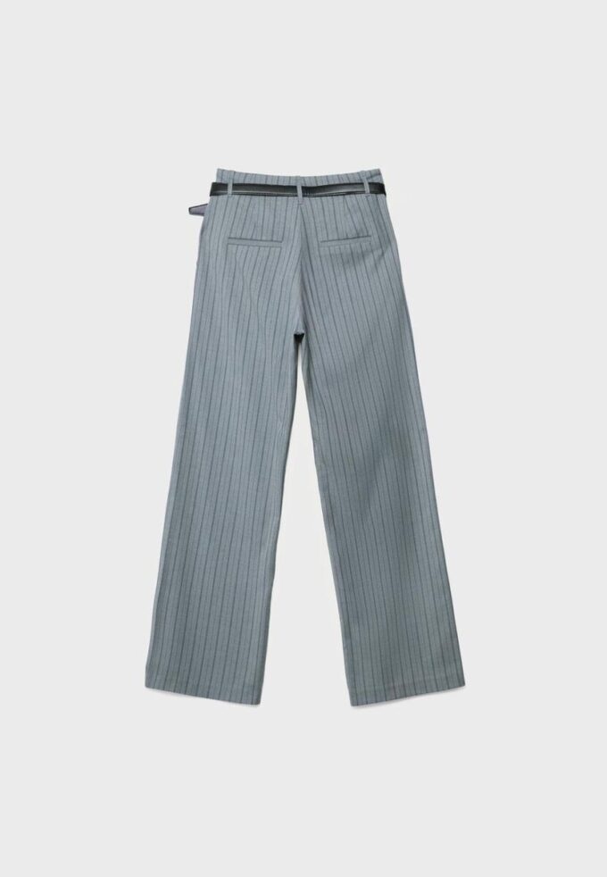 Pantalon élégant à jambes droites fluides avec ceinture