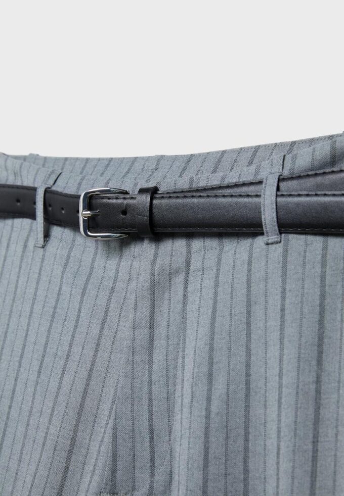 Pantalon élégant à jambes droites fluides avec ceinture