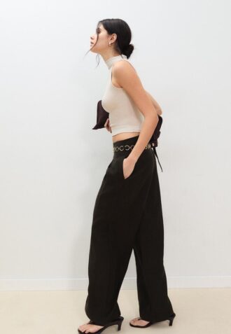 Pantalon à pinces en lyocell avec chaîne