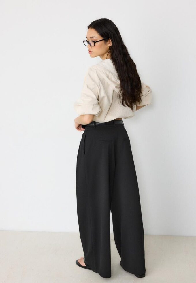 Pantalon à pinces Maxi avec ceinture