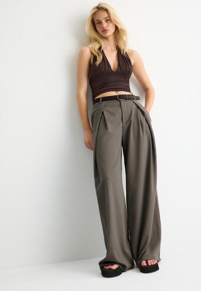 Pantalon à pinces Maxi avec ceinture