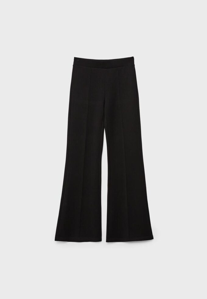 Pantalon évasé au toucher doux avec couture apparente sur le devant