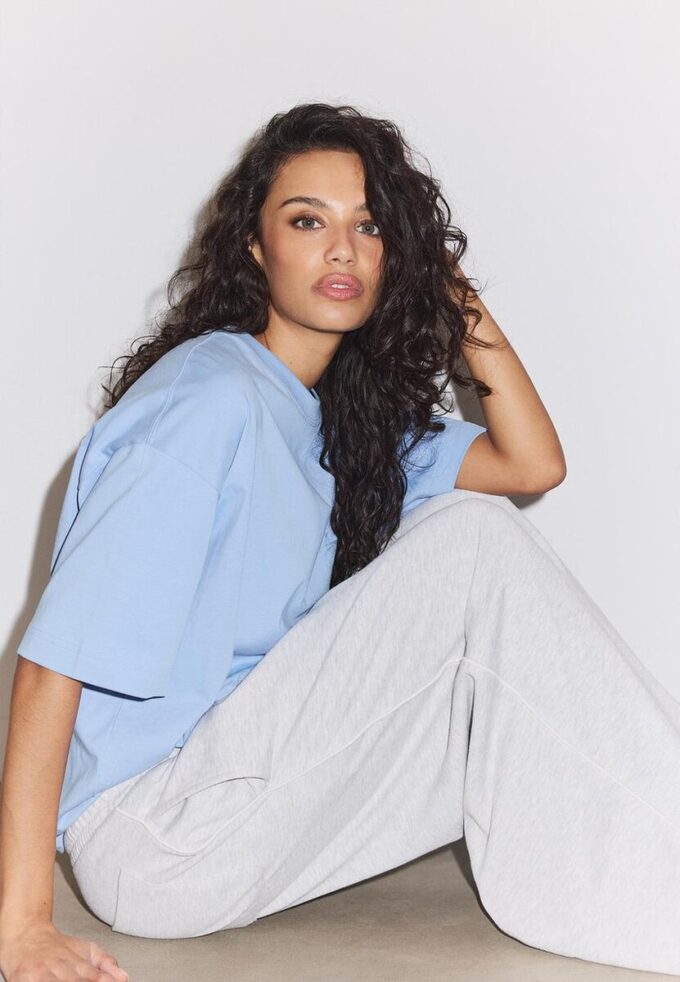 Pantalon Wide Leg en velours avec bordures Pantalon Wide Leg en velours avec bordures