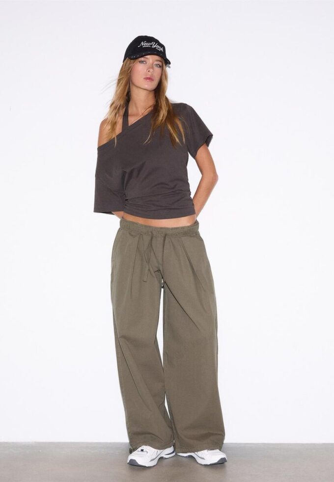 Pantalons baril en popeline avec cordons Pantalons baril en popeline avec cordons