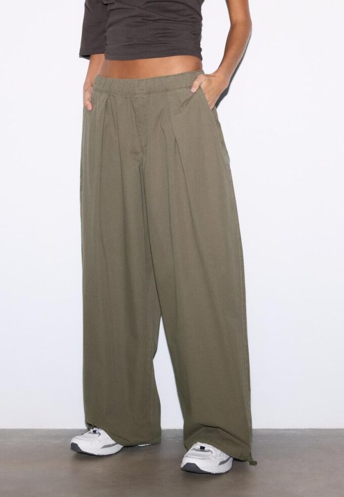 Pantalons baril en popeline avec cordons Pantalons baril en popeline avec cordons