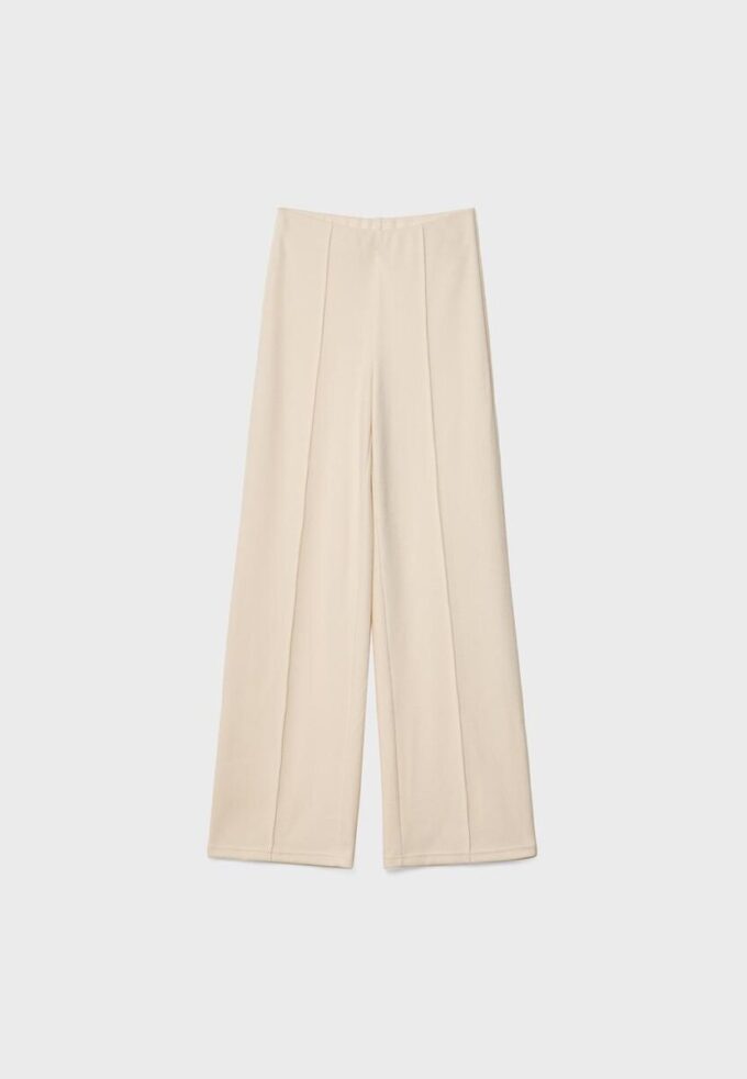 Pantalons en maille avec détails de coutures Pantalons en maille avec détails de coutures