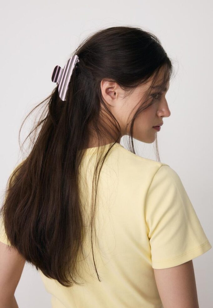 Pince à fourrure rayée