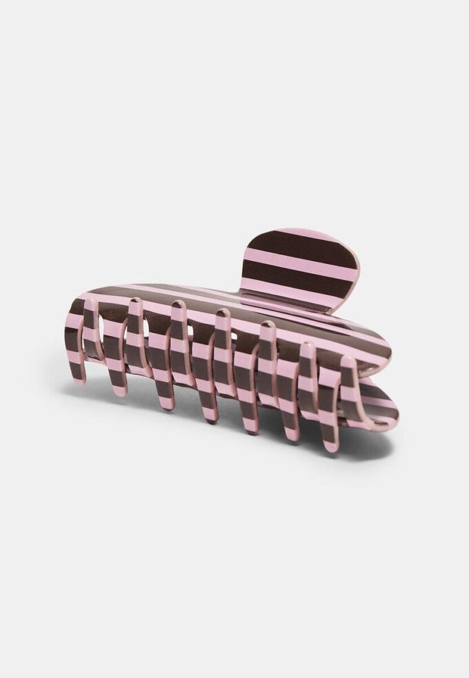 Pince à fourrure rayée