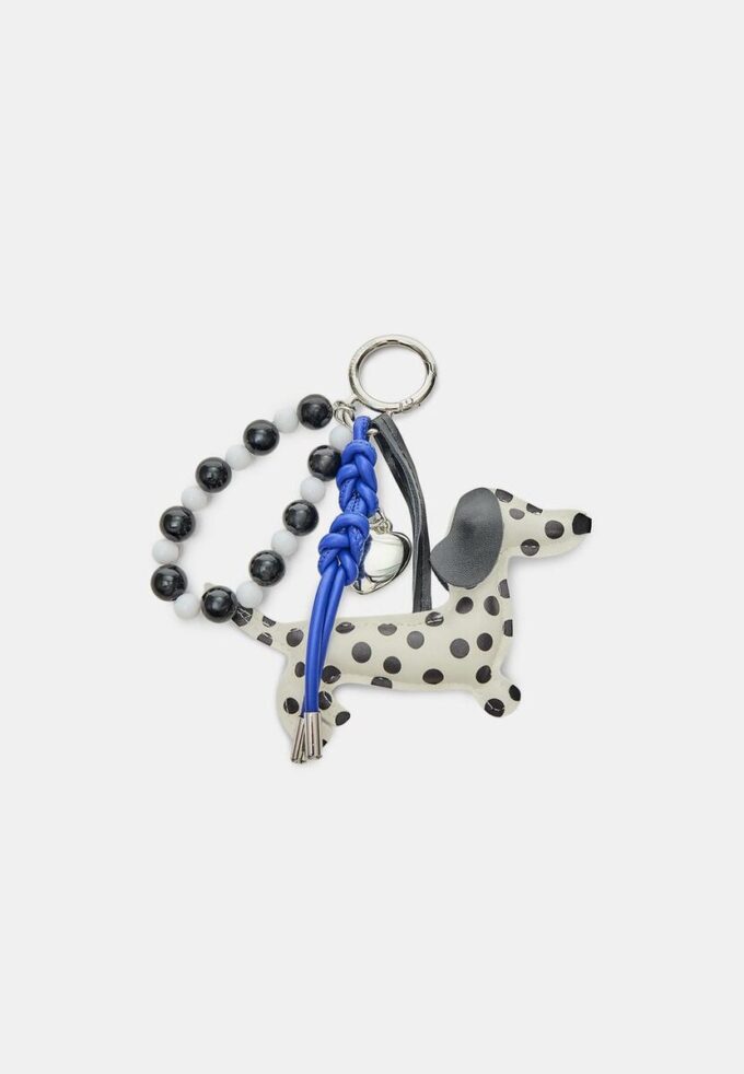 Porte-clés avec breloque chien à pois