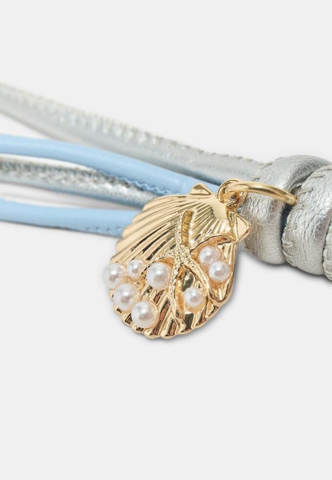 Porte-clés pendentif poisson avec perles Porte-clés pendentif poisson avec perles