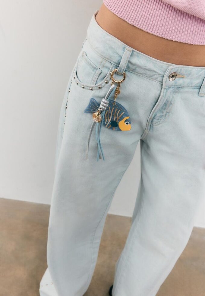 Porte-clés pendentif poisson avec perles Porte-clés pendentif poisson avec perles