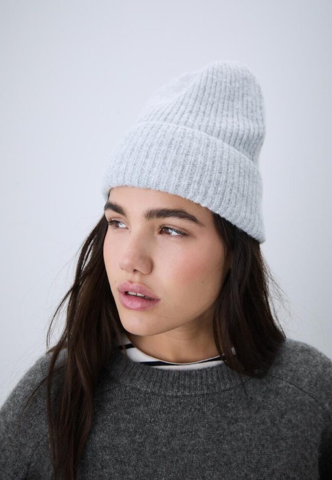 Pull basique en maille douce Pull basique en maille douce