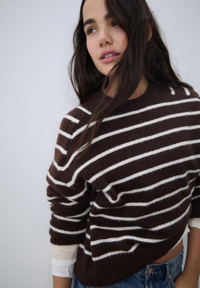 Pull basique en maille douce Pull basique en maille douce