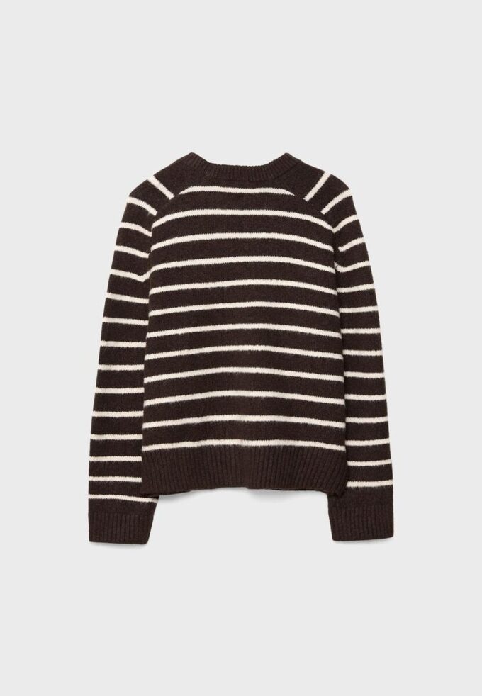 Pull basique en maille douce Pull basique en maille douce