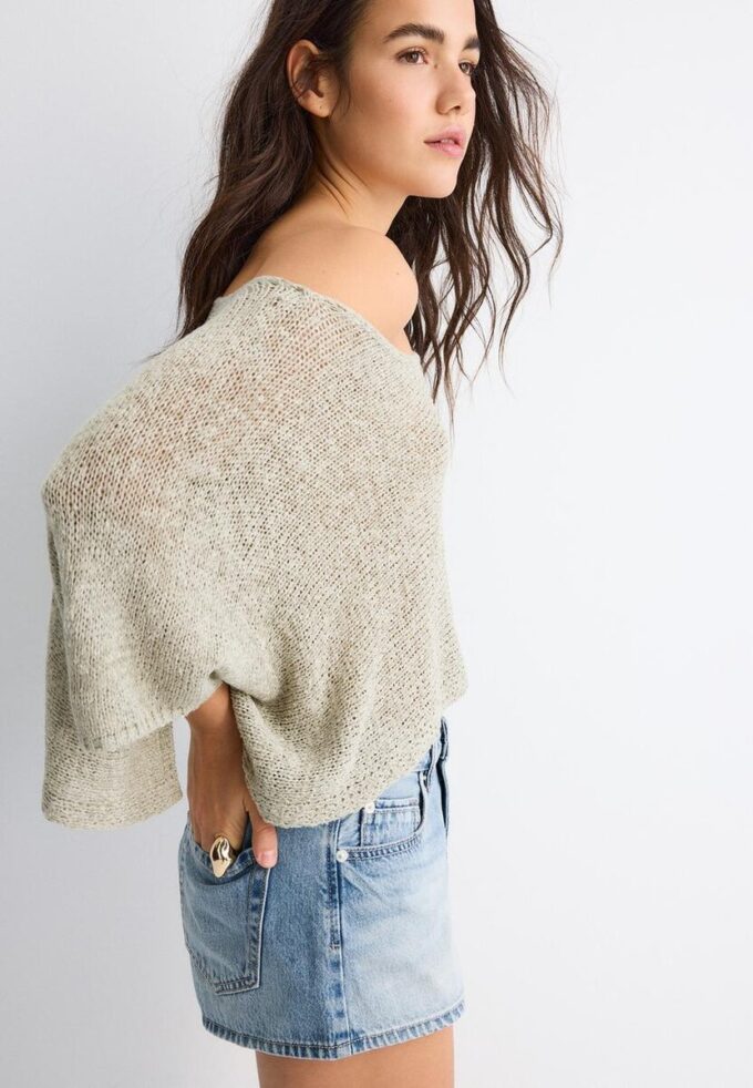 Pull basique en maille style cape