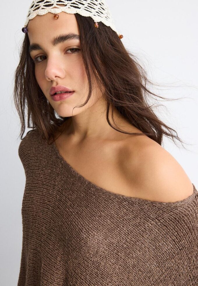 Pull basique en maille style cape