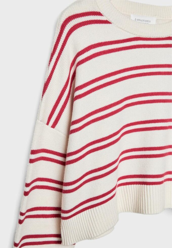 Pull court rayé en maille