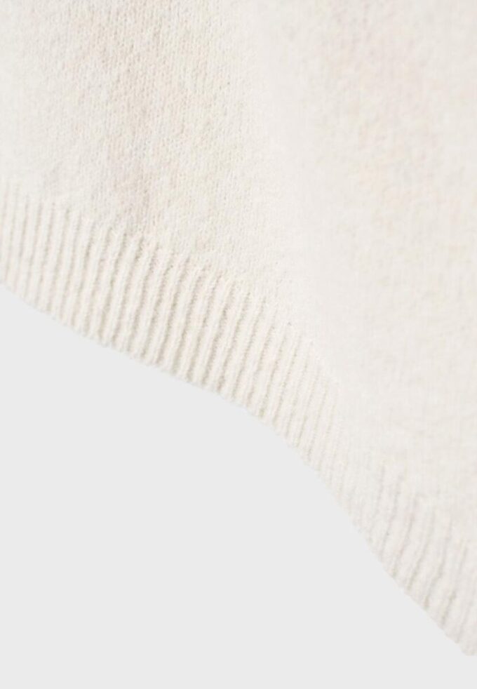 Pull en maille asymétrique