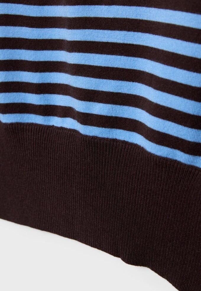 Pull en maille asymétrique Pull en maille asymétrique