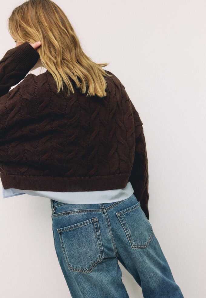 Pull en maille bicolore avec col amovible